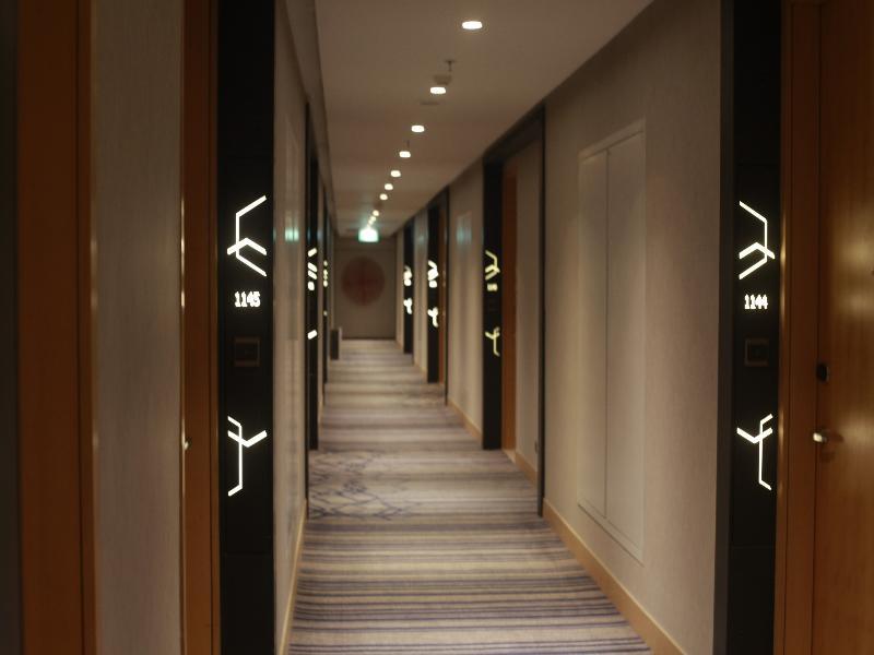 Four Points By Sheraton Surabaya Exterior foto